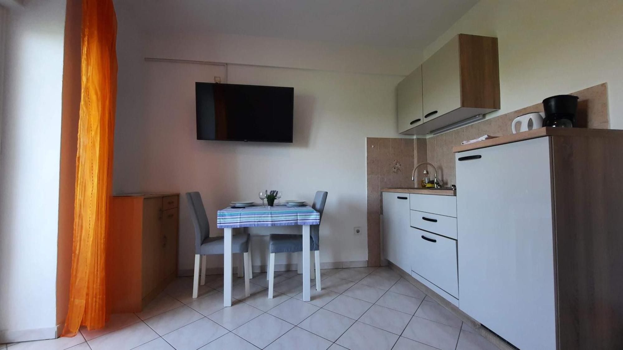 Apartments Justic Supetarska Draga Rum bild