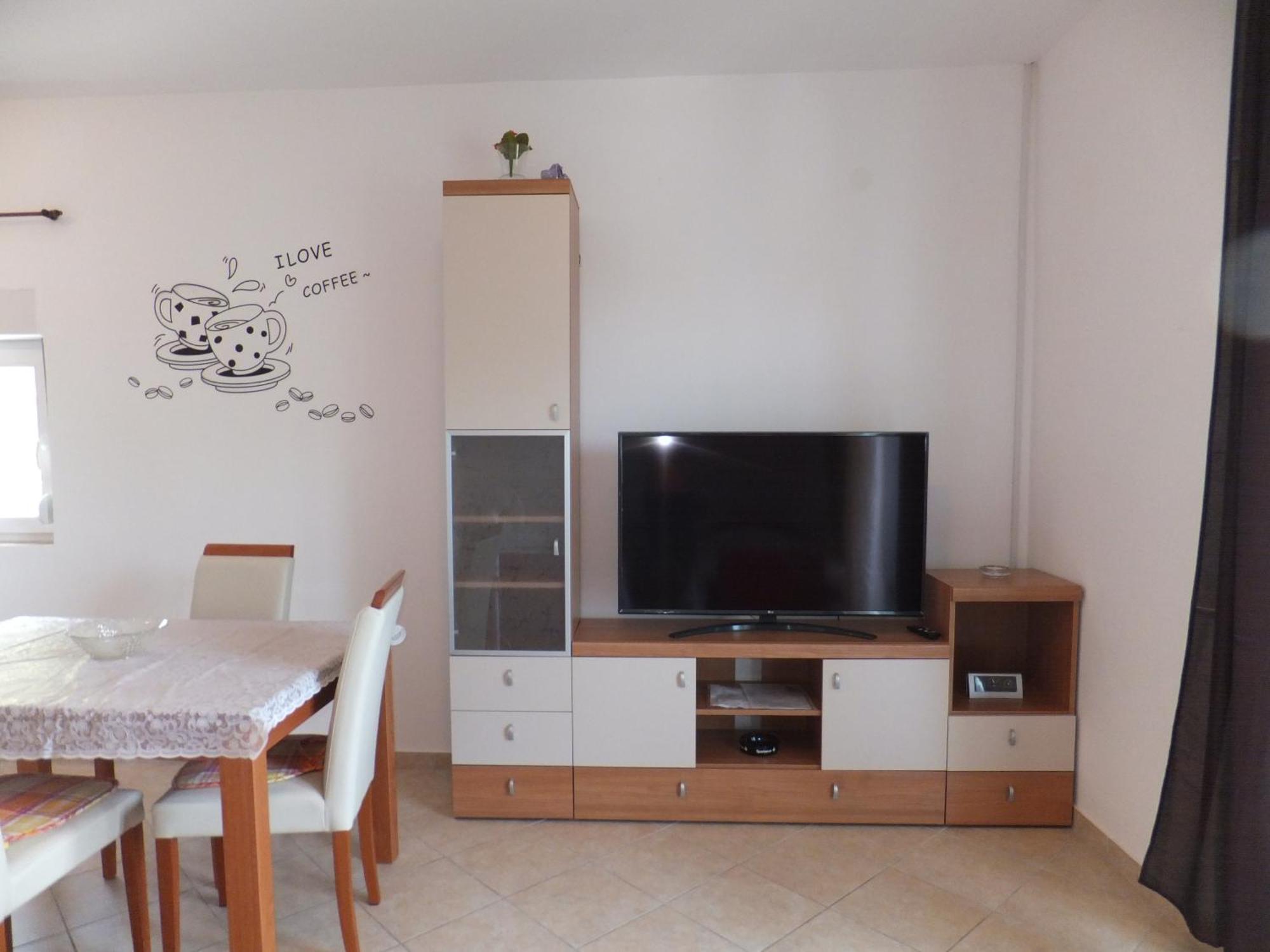 Apartments Justic Supetarska Draga Rum bild